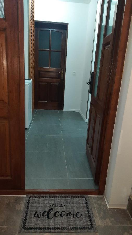House Side By Side Apartment Brasov Luaran gambar