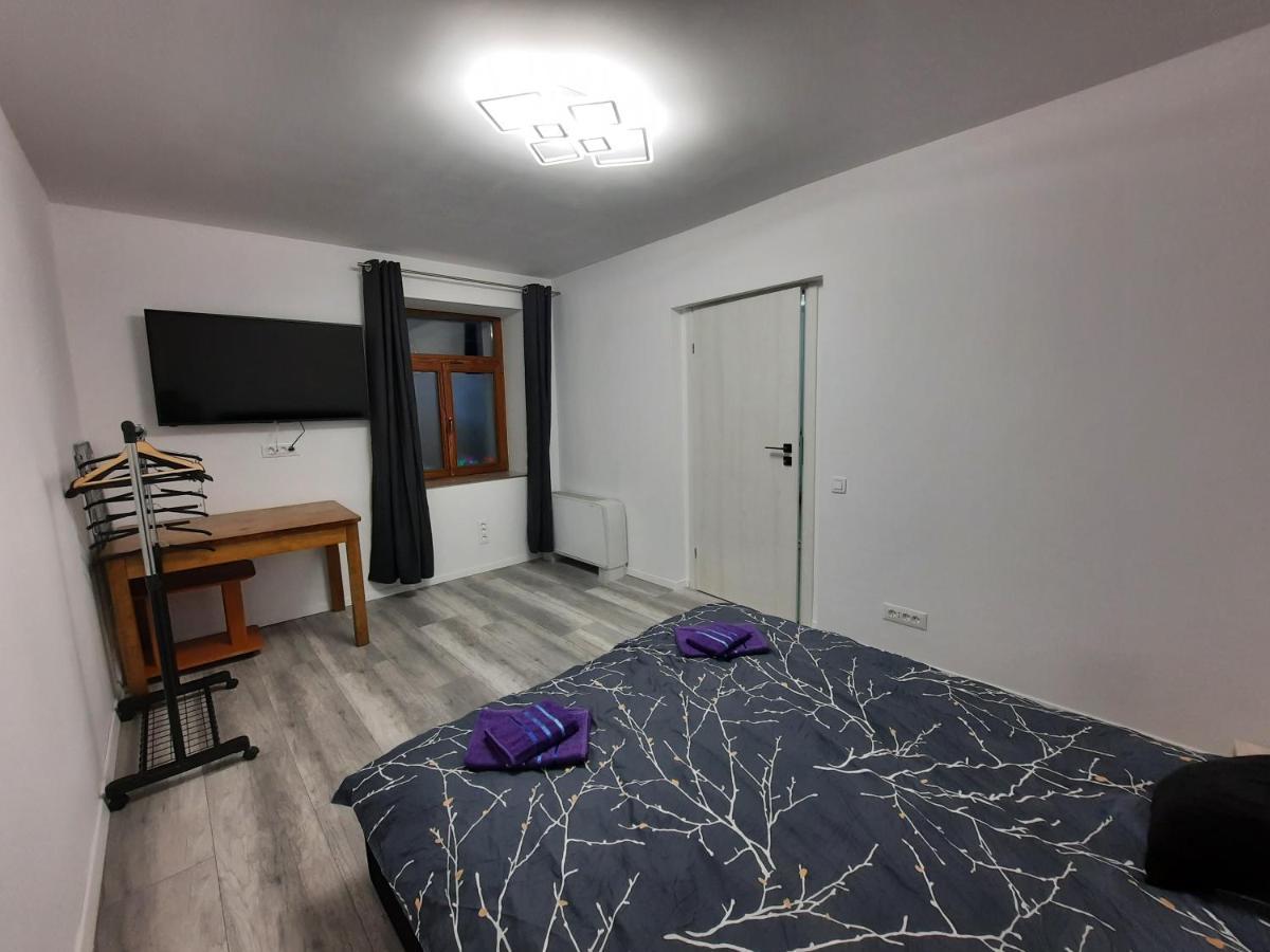 House Side By Side Apartment Brasov Luaran gambar