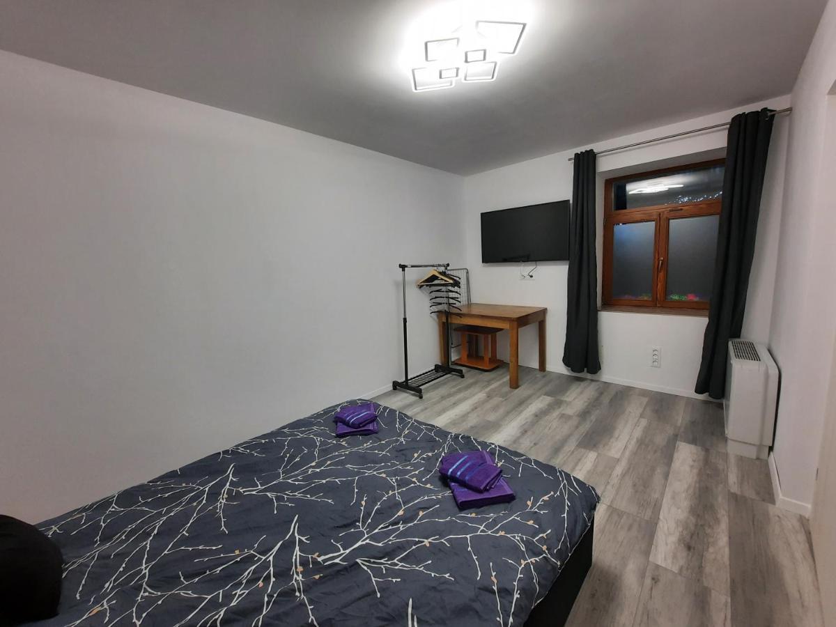 House Side By Side Apartment Brasov Luaran gambar